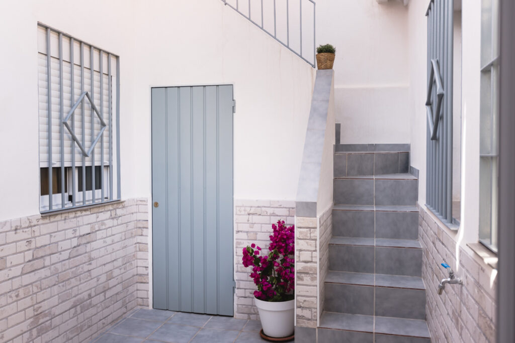 05 Patio 1